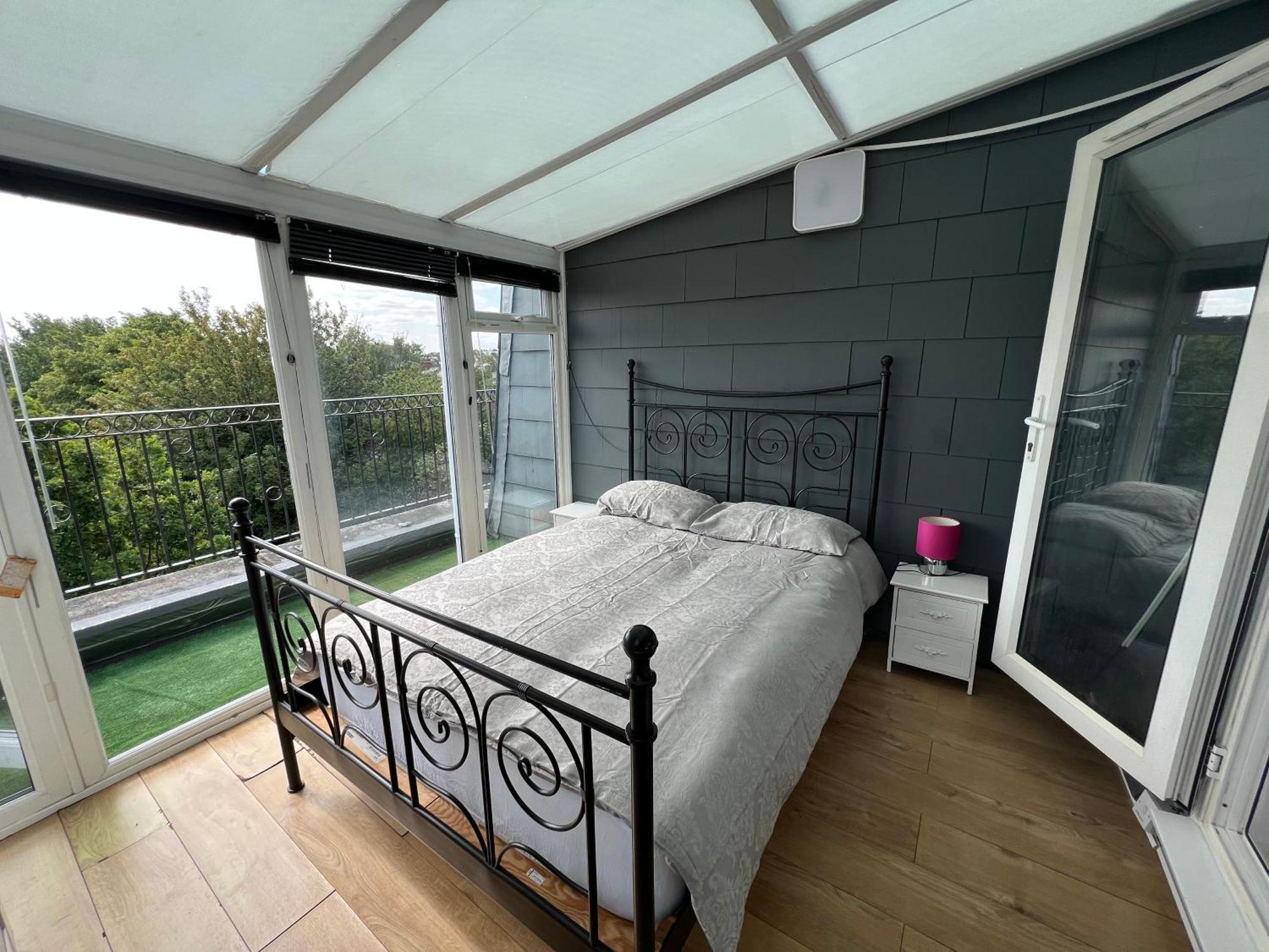 Comfy 2 Bedroom Apartments - Finchley Road, Londra Dış mekan fotoğraf