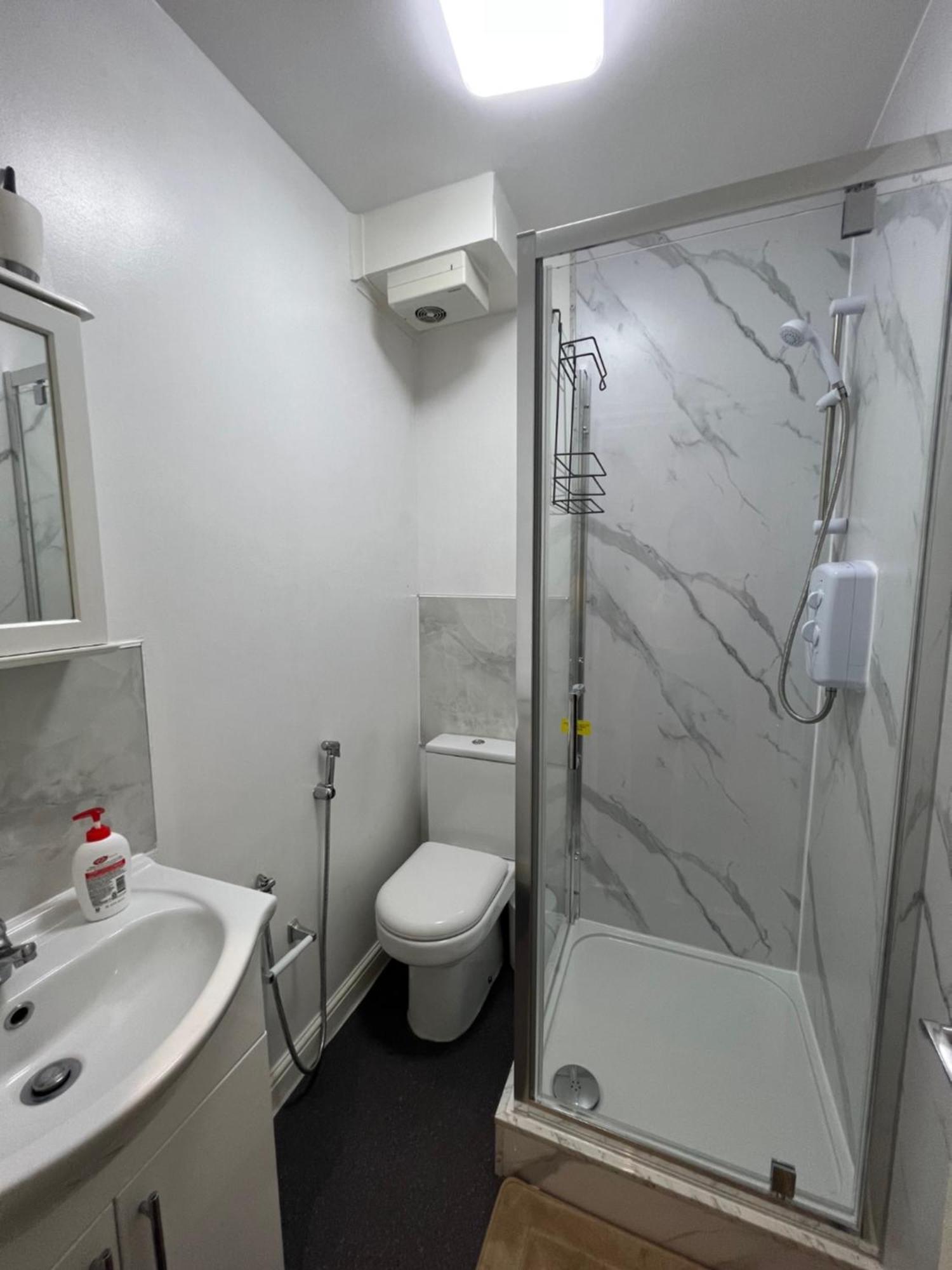 Comfy 2 Bedroom Apartments - Finchley Road, Londra Dış mekan fotoğraf