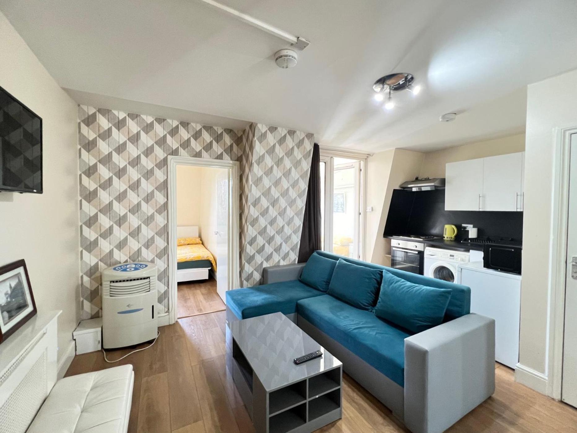 Comfy 2 Bedroom Apartments - Finchley Road, Londra Dış mekan fotoğraf